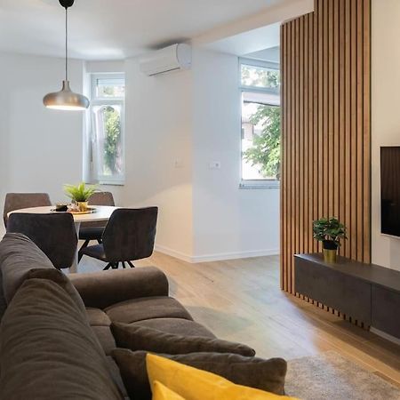 Ferienwohnung Flat4Us#Cozy#Freeparking#5People Zagreb Exterior foto