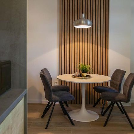 Ferienwohnung Flat4Us#Cozy#Freeparking#5People Zagreb Exterior foto